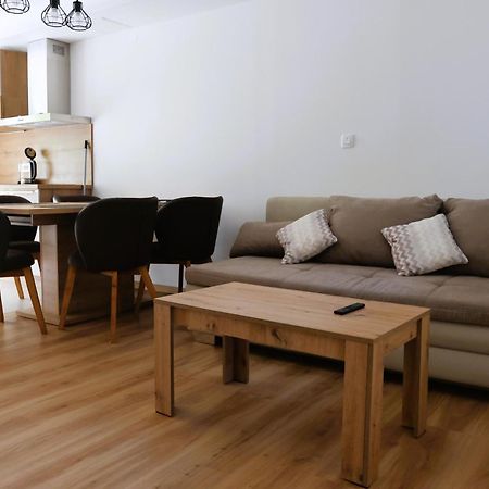 Forestview Apartment بليد المظهر الخارجي الصورة
