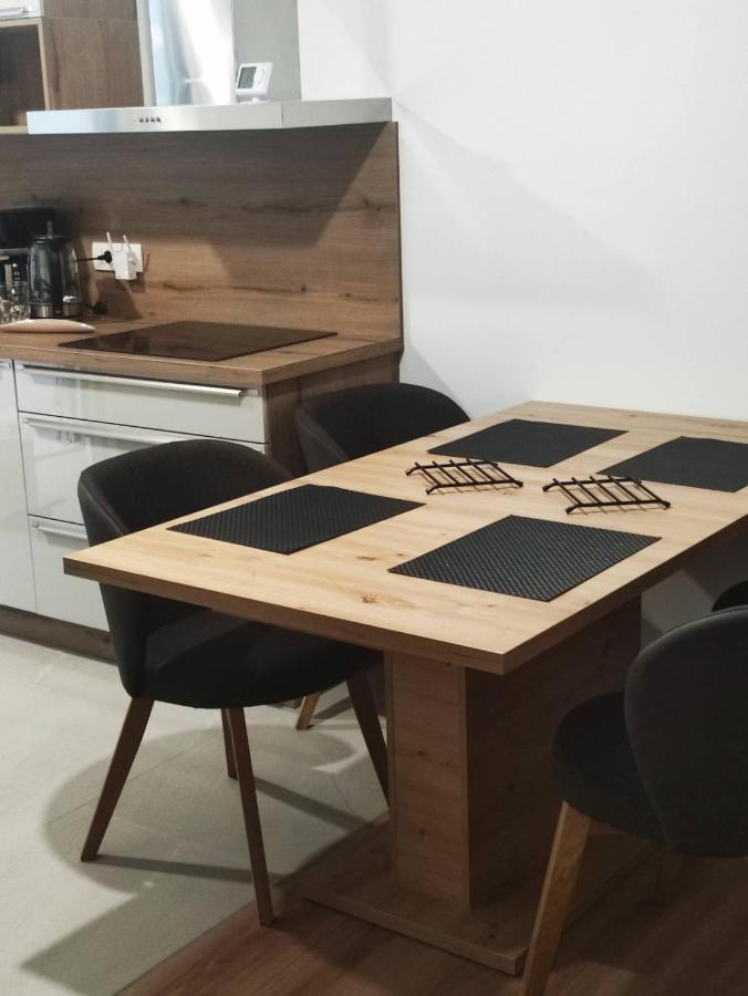 Forestview Apartment بليد المظهر الخارجي الصورة