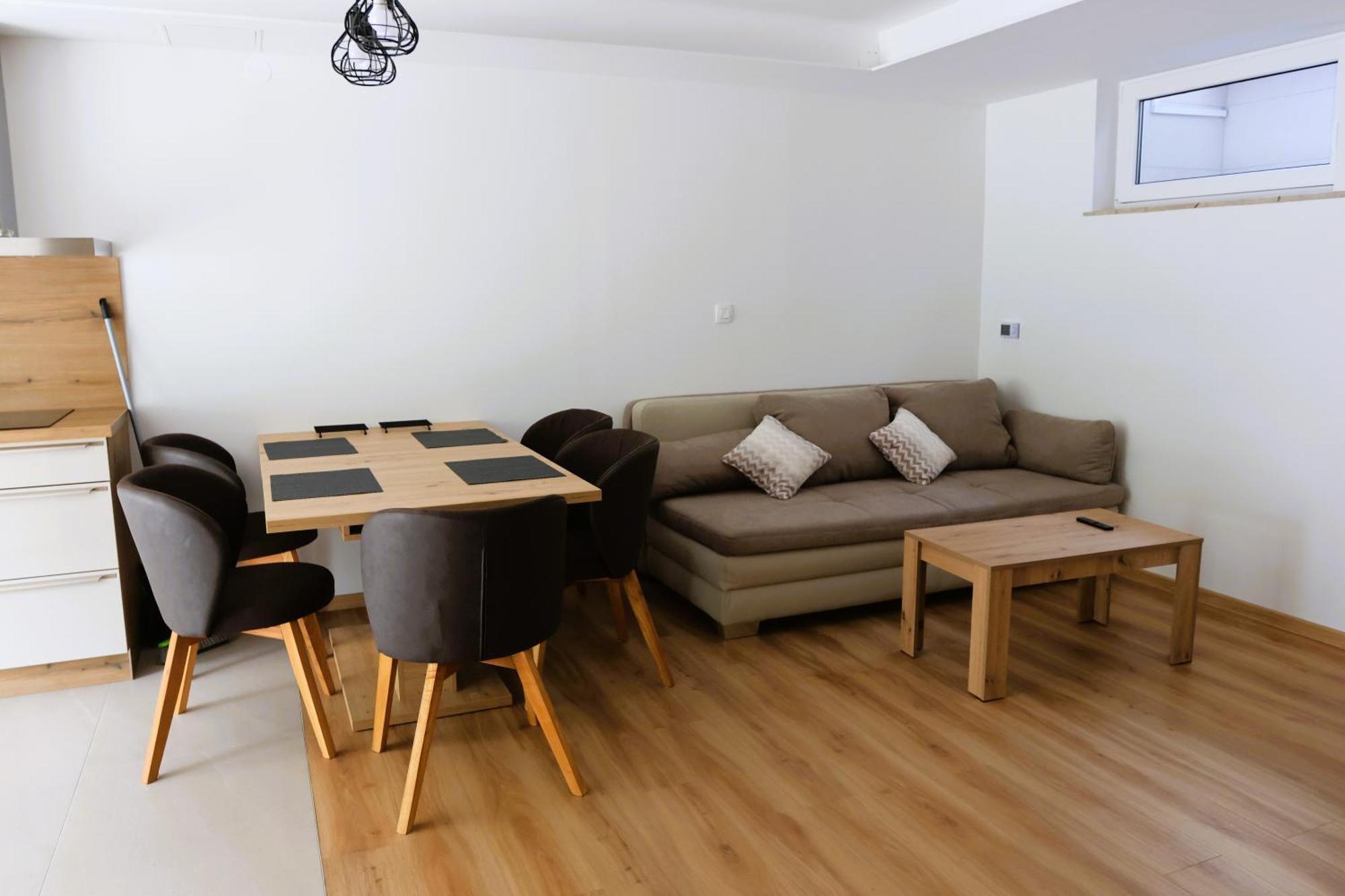 Forestview Apartment بليد المظهر الخارجي الصورة